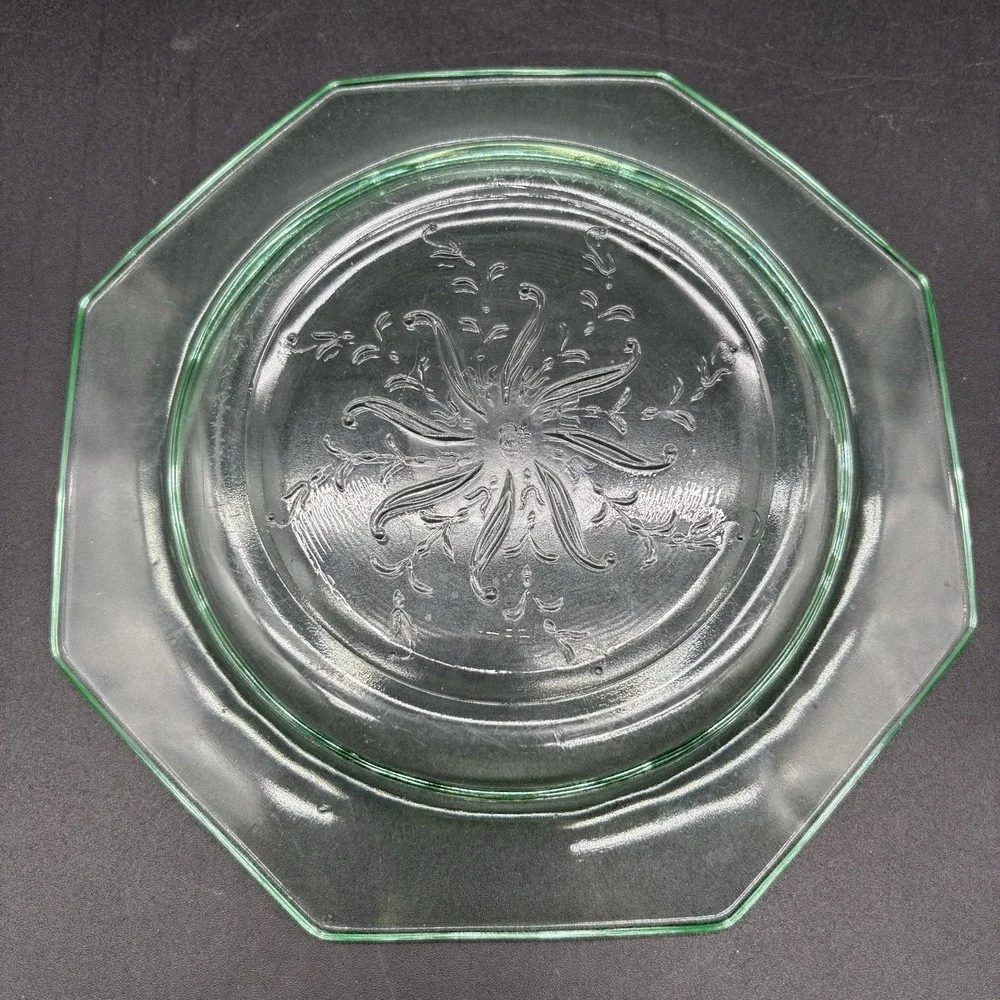 Vintage Uranium Vaseline Glass Octagonal Plate Floral Etched 7.5